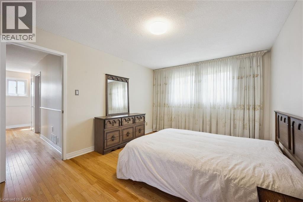 37 MOFFATT Avenue - 17
