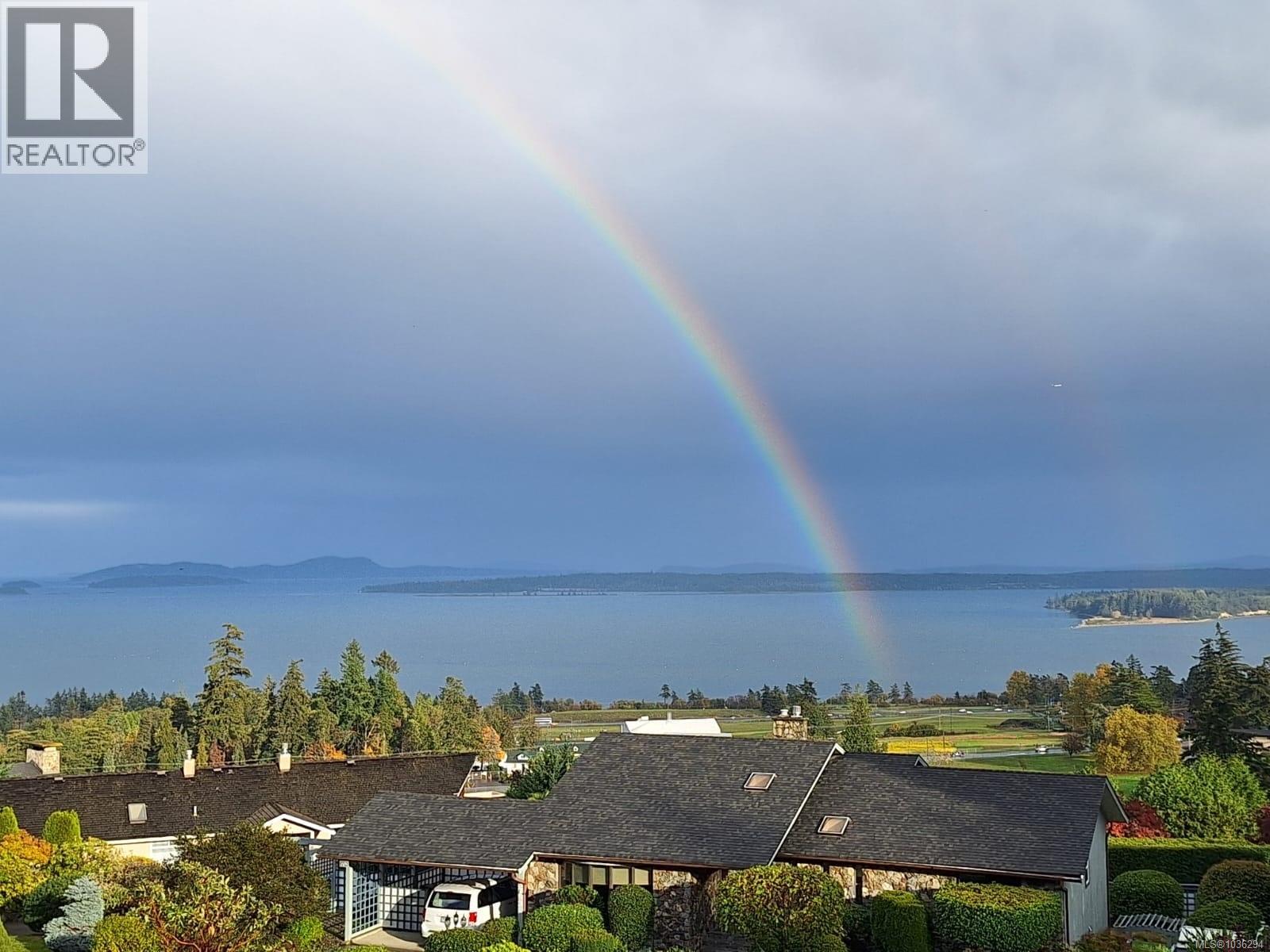  8750 Pender Park Drive, North Saanich