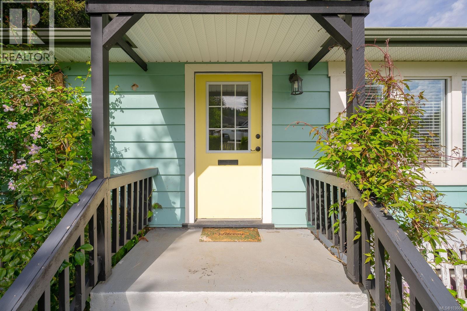 2552 Anderson Ave - 5