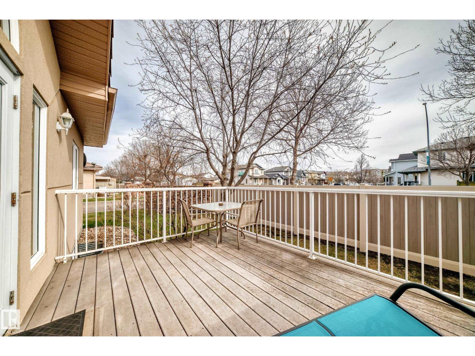 #40 13808 155 AV NW, Edmonton