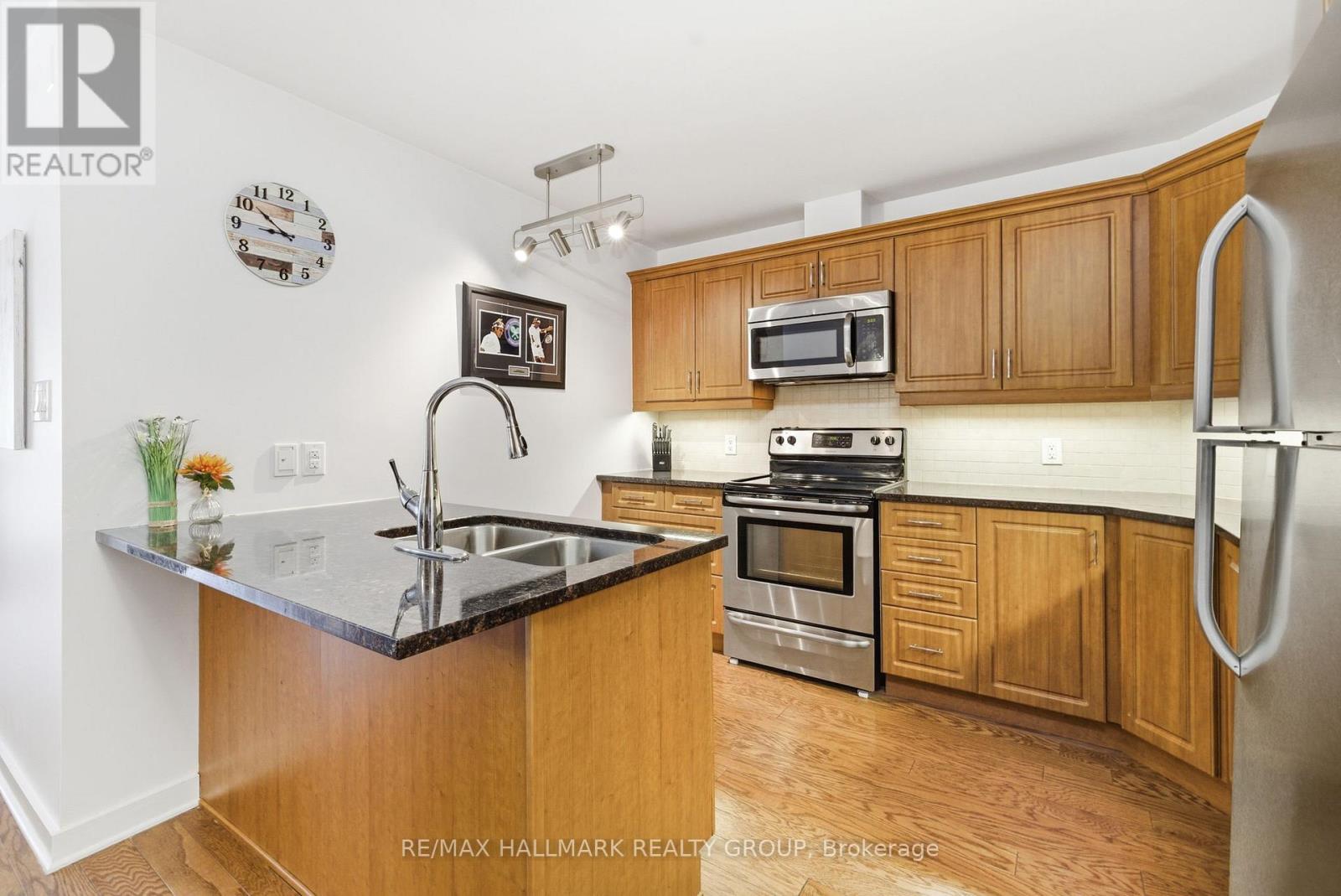 #206 310 CENTRUM BOULEVARD - 12