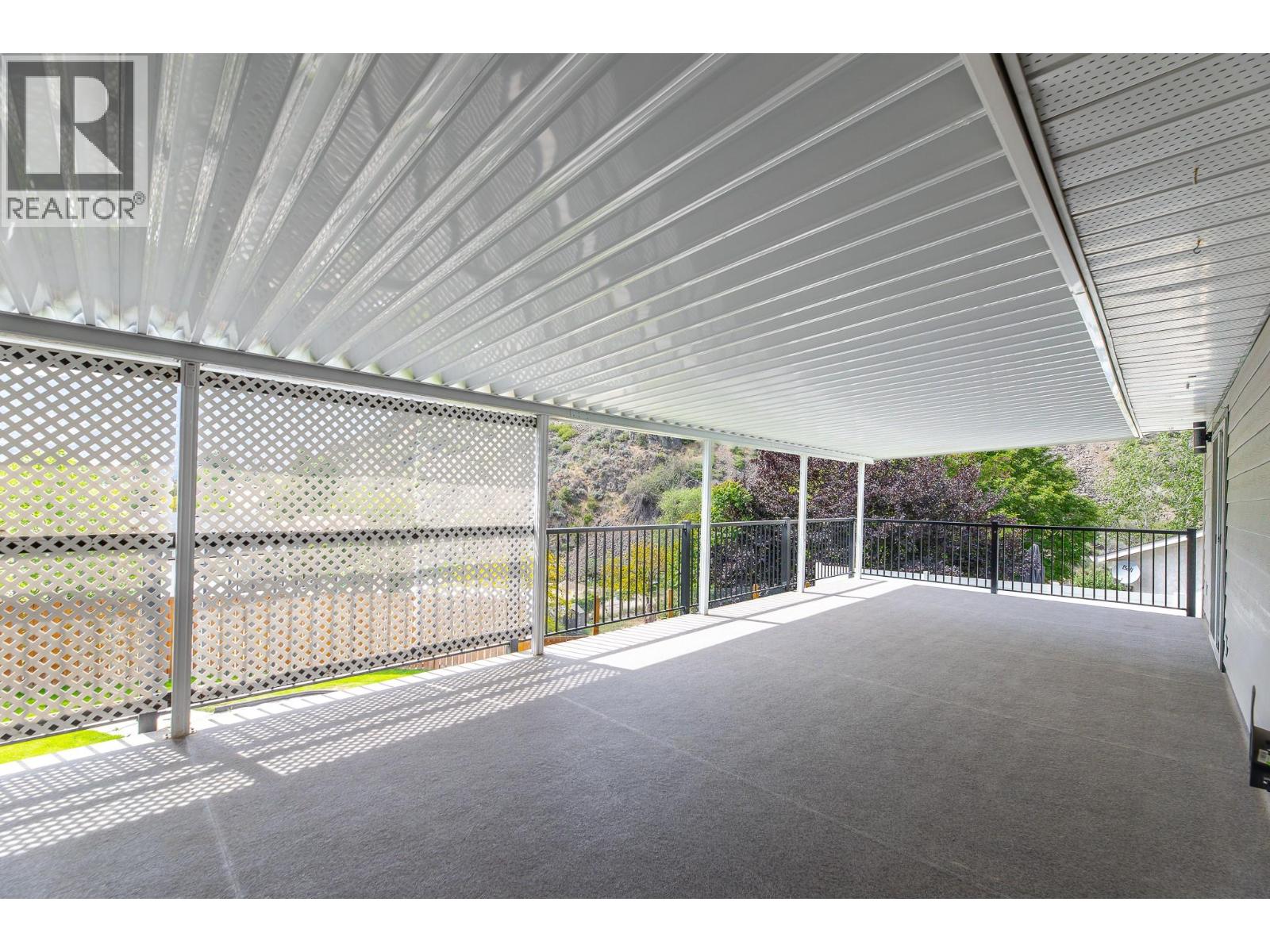 876 Eveningstar Crescent - 12