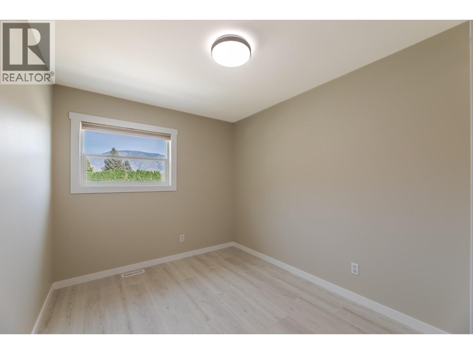 876 Eveningstar Crescent - 21