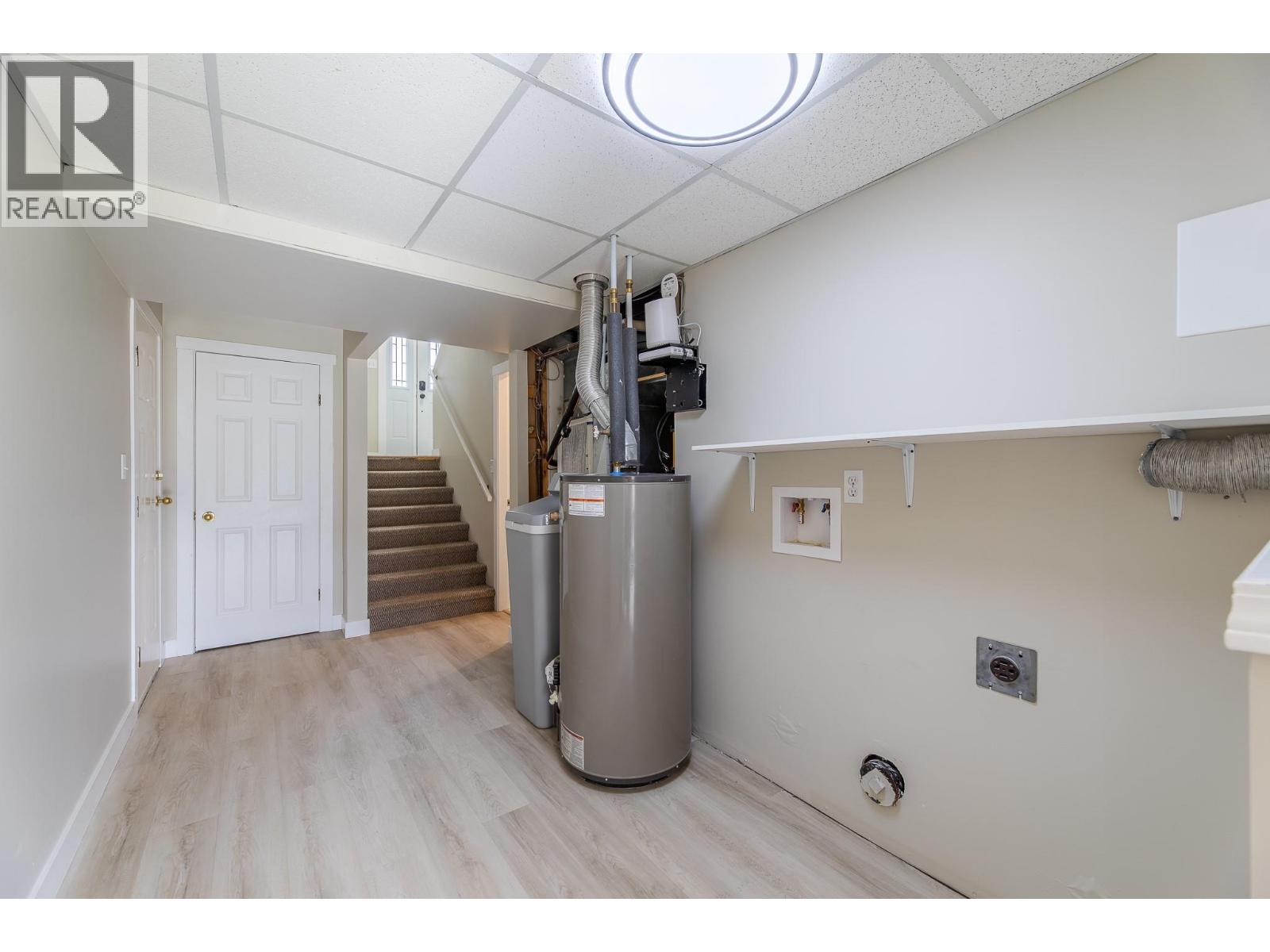 876 Eveningstar Crescent - 28
