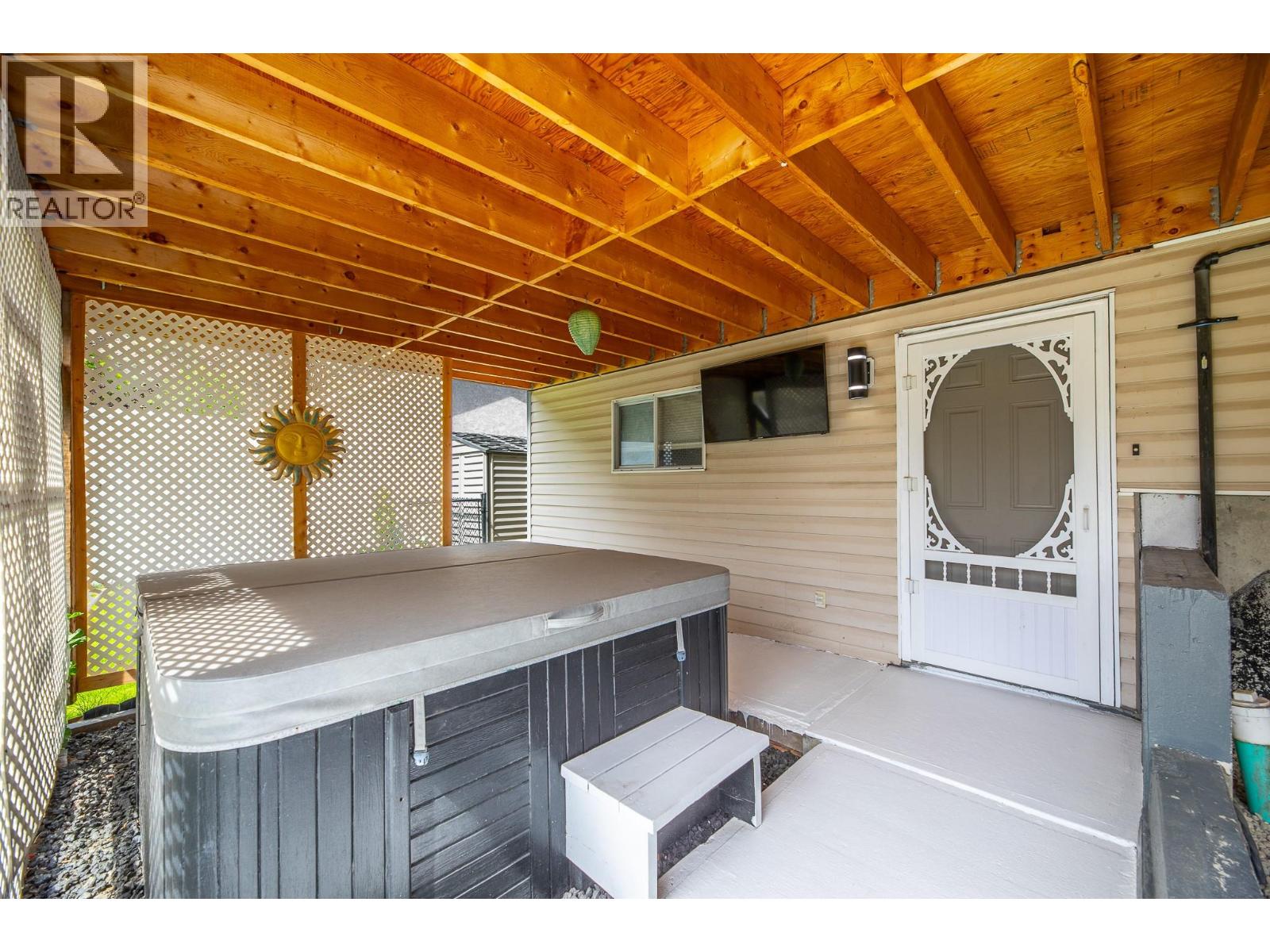 876 Eveningstar Crescent - 32