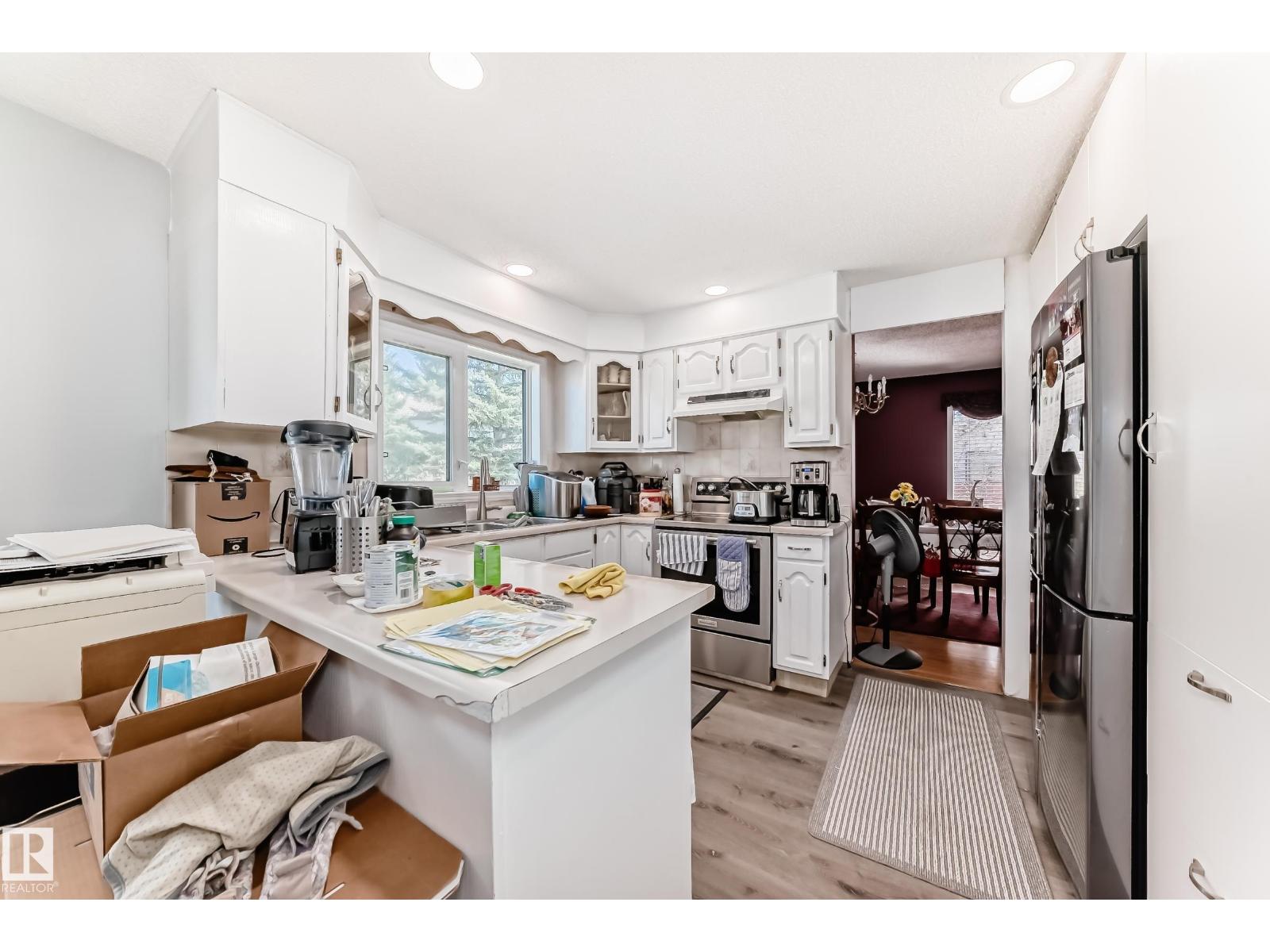 3923 149 ST NW - 4