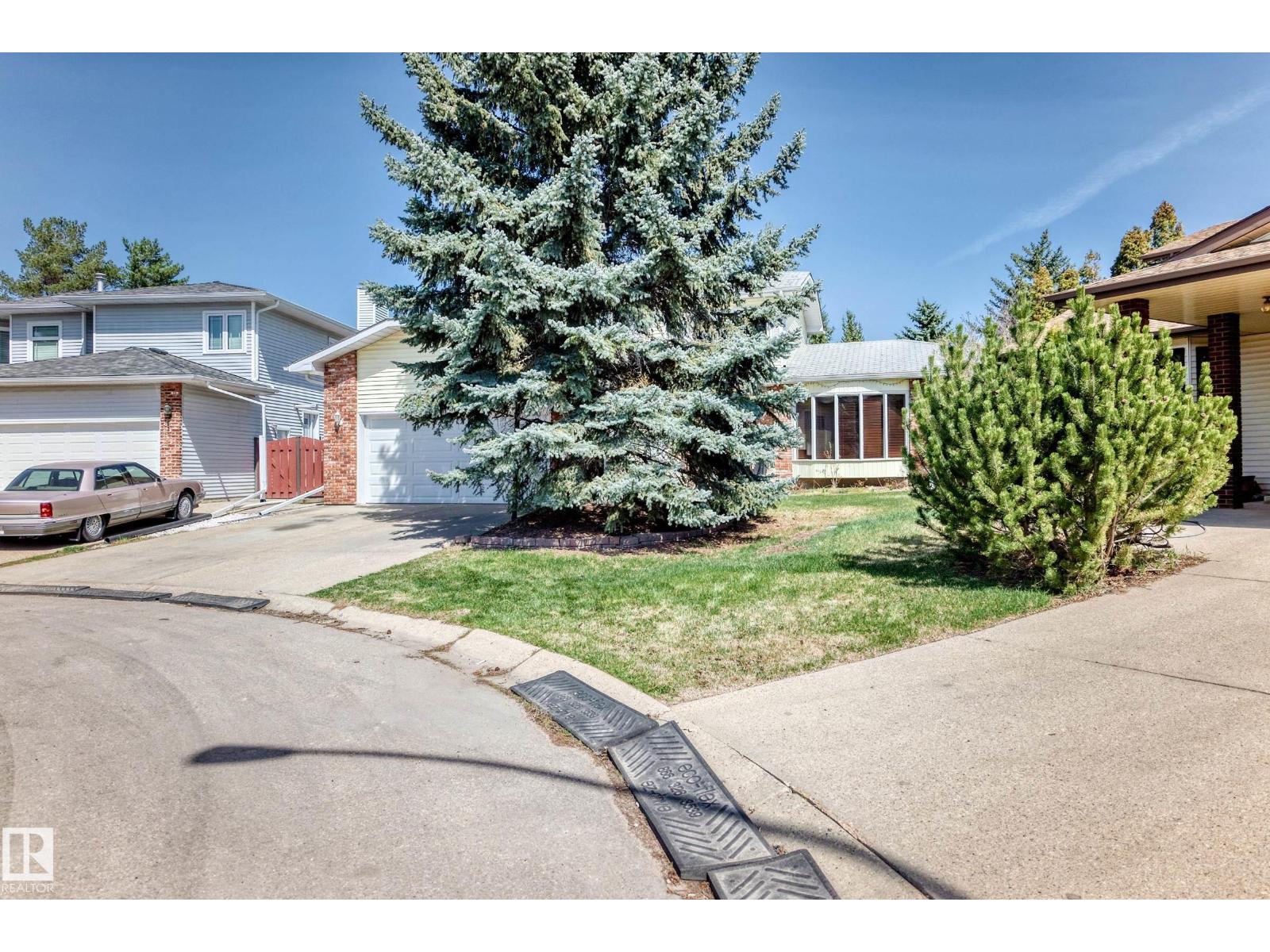 3923 149 ST NW - 64