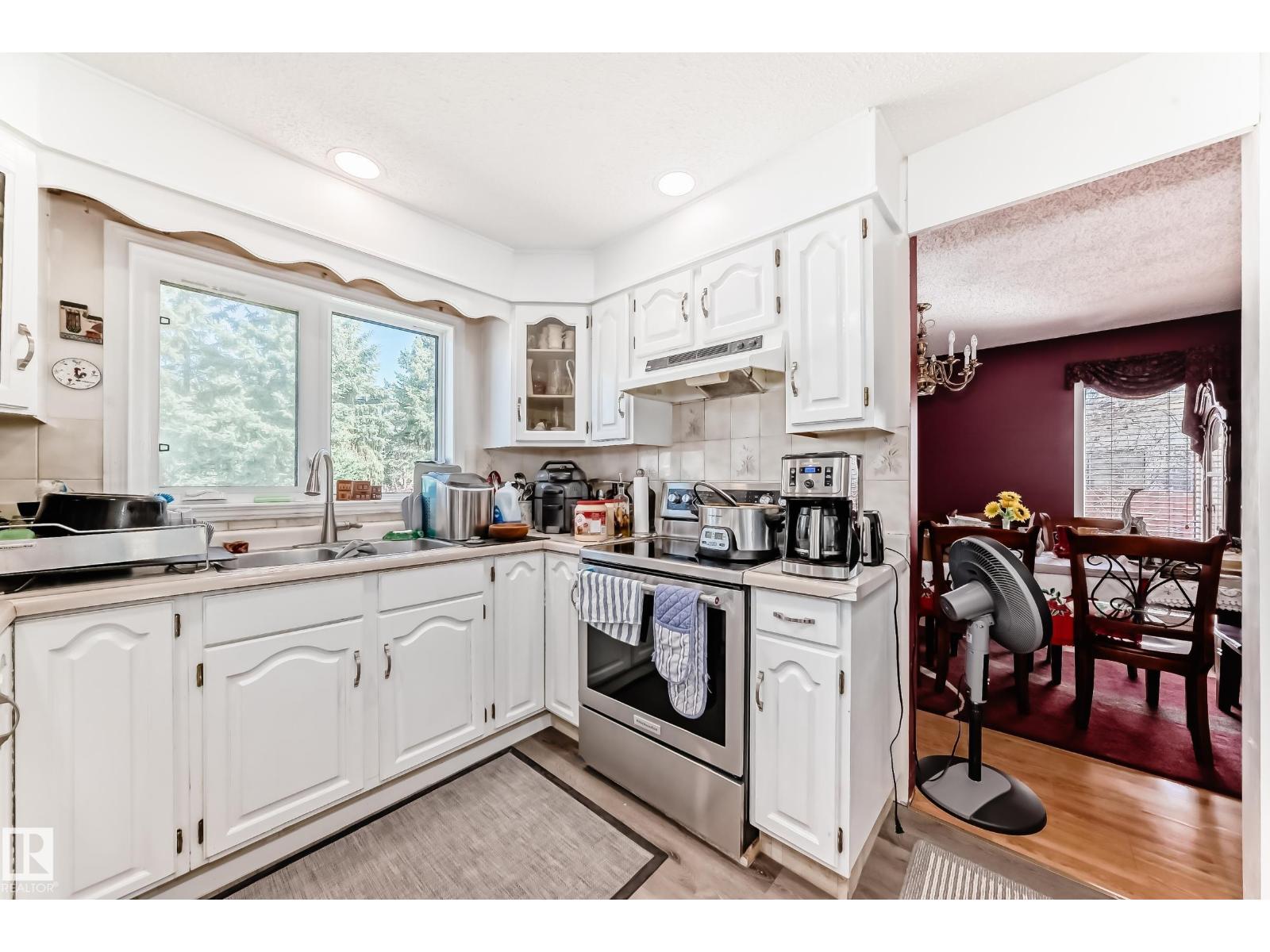 3923 149 ST NW - 7