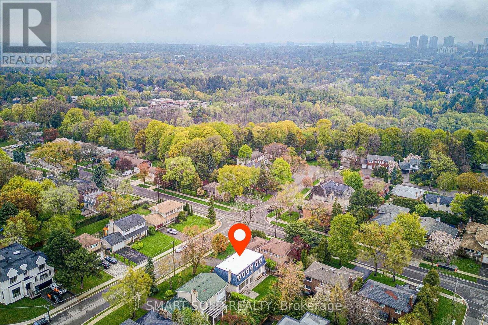 4 KNOLLVIEW CRESCENT - 4