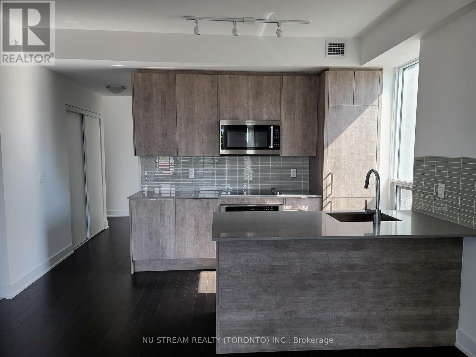 #307 181 BEDFORD ROAD - 1