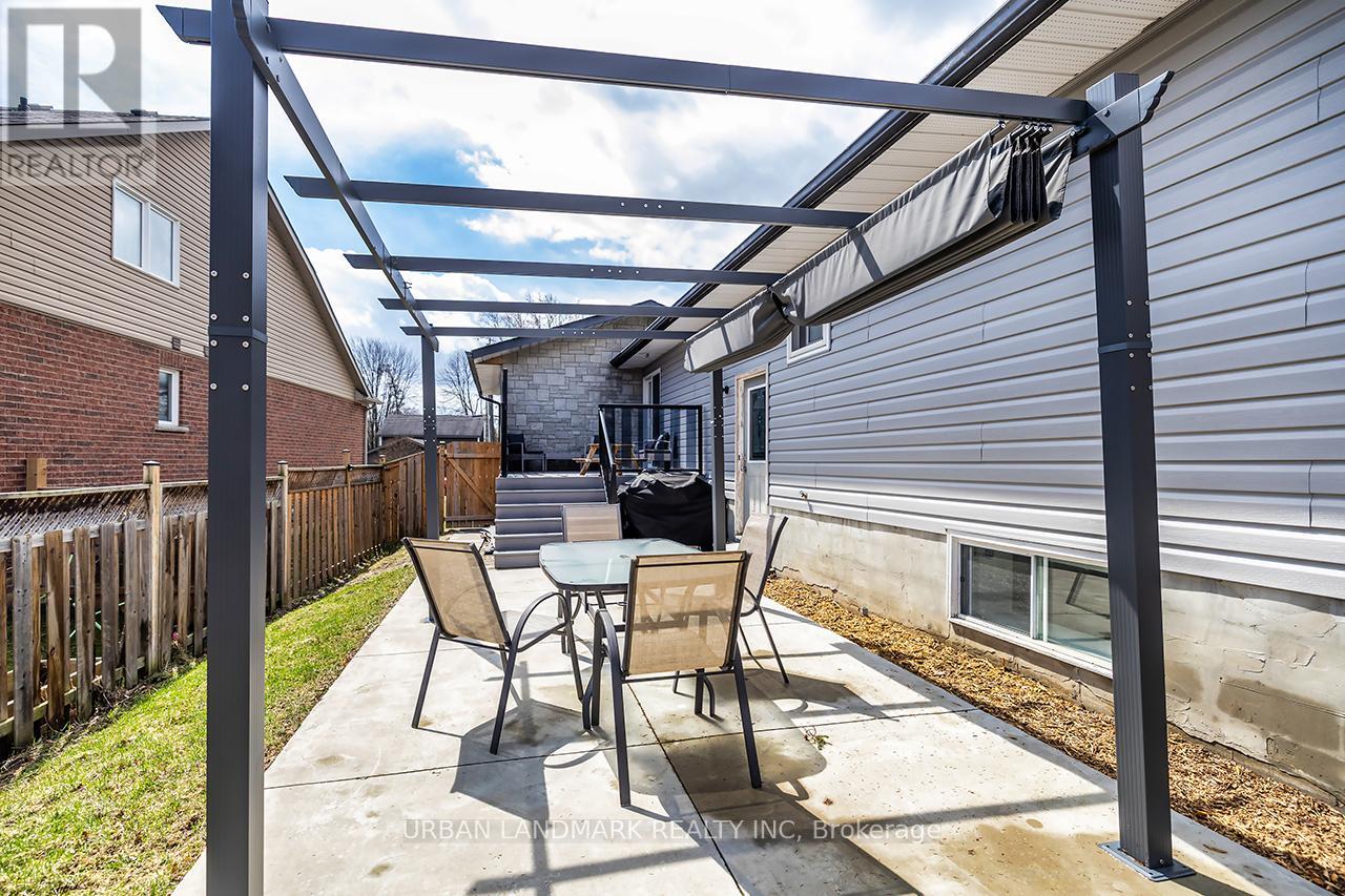 140 RIVEREDGE DRIVE - 25