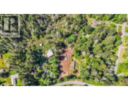3250 Gunpowder Trail, Hornby Island, BC V0R1Z0 Photo 45
