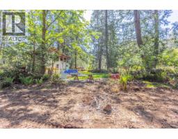 3250 Gunpowder Trail, Hornby Island, BC V0R1Z0 Photo 20