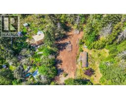 3250 Gunpowder Trail, Hornby Island, BC V0R1Z0 Photo 54