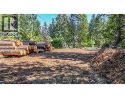 3250 Gunpowder Trail, Hornby Island, BC V0R1Z0 Photo 39