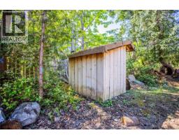 3250 Gunpowder Trail, Hornby Island, BC V0R1Z0 Photo 13