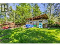 3250 Gunpowder Trail, Hornby Island, BC V0R1Z0 Photo 7