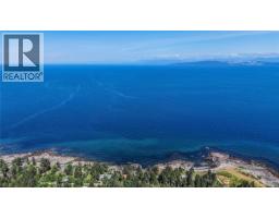 3250 Gunpowder Trail, Hornby Island, BC V0R1Z0 Photo 49