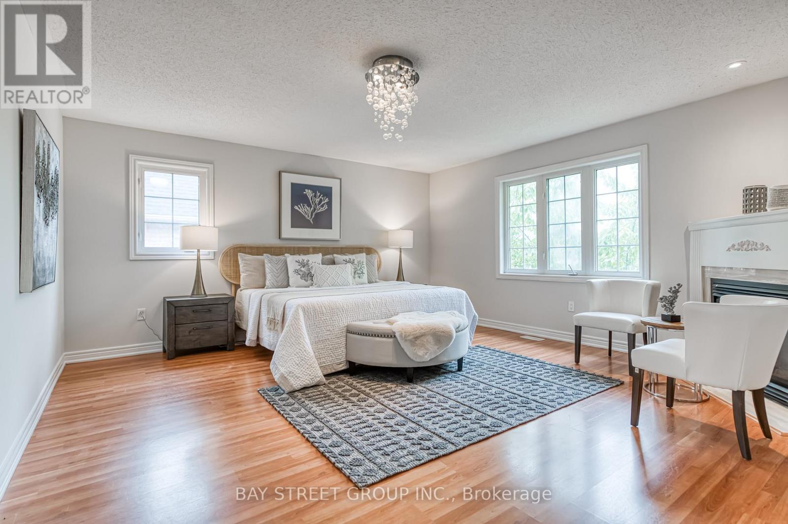 2422 HERTFORDSHIRE WAY - 29