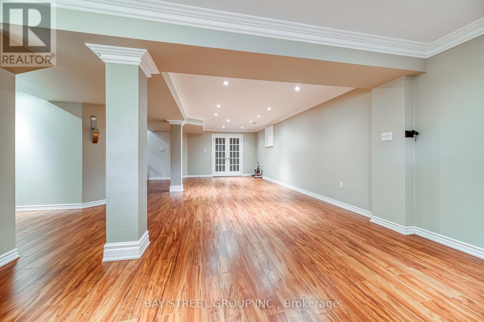 2422 HERTFORDSHIRE WAY - 45