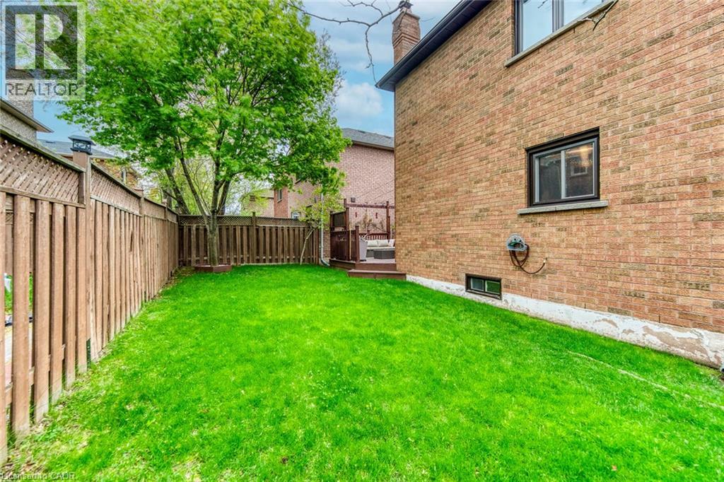 1209 OLD OAK Drive - 36