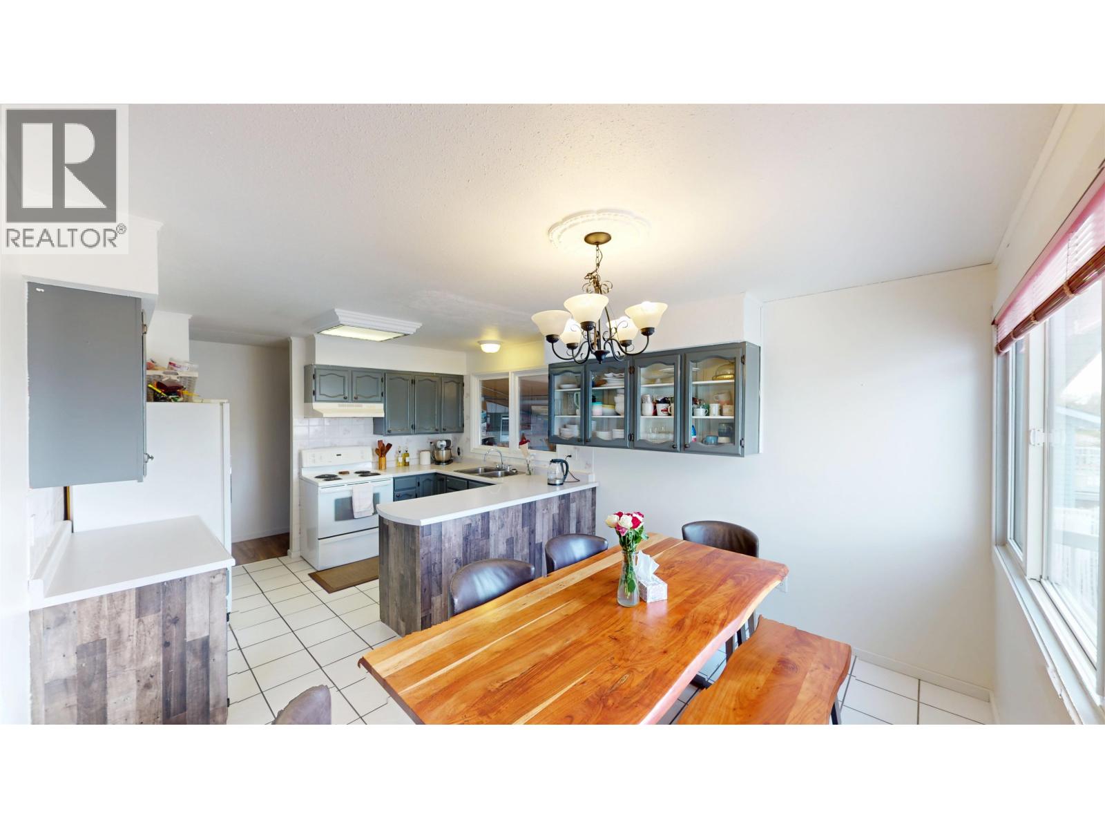 9219 103 AVENUE - 7