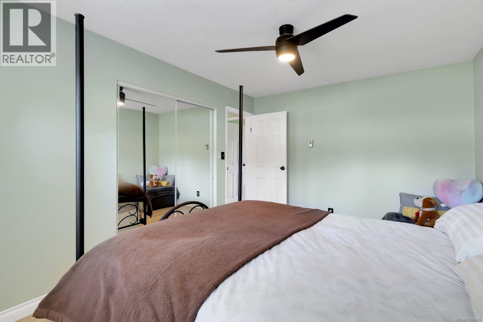 261 Frankies Pl - 37