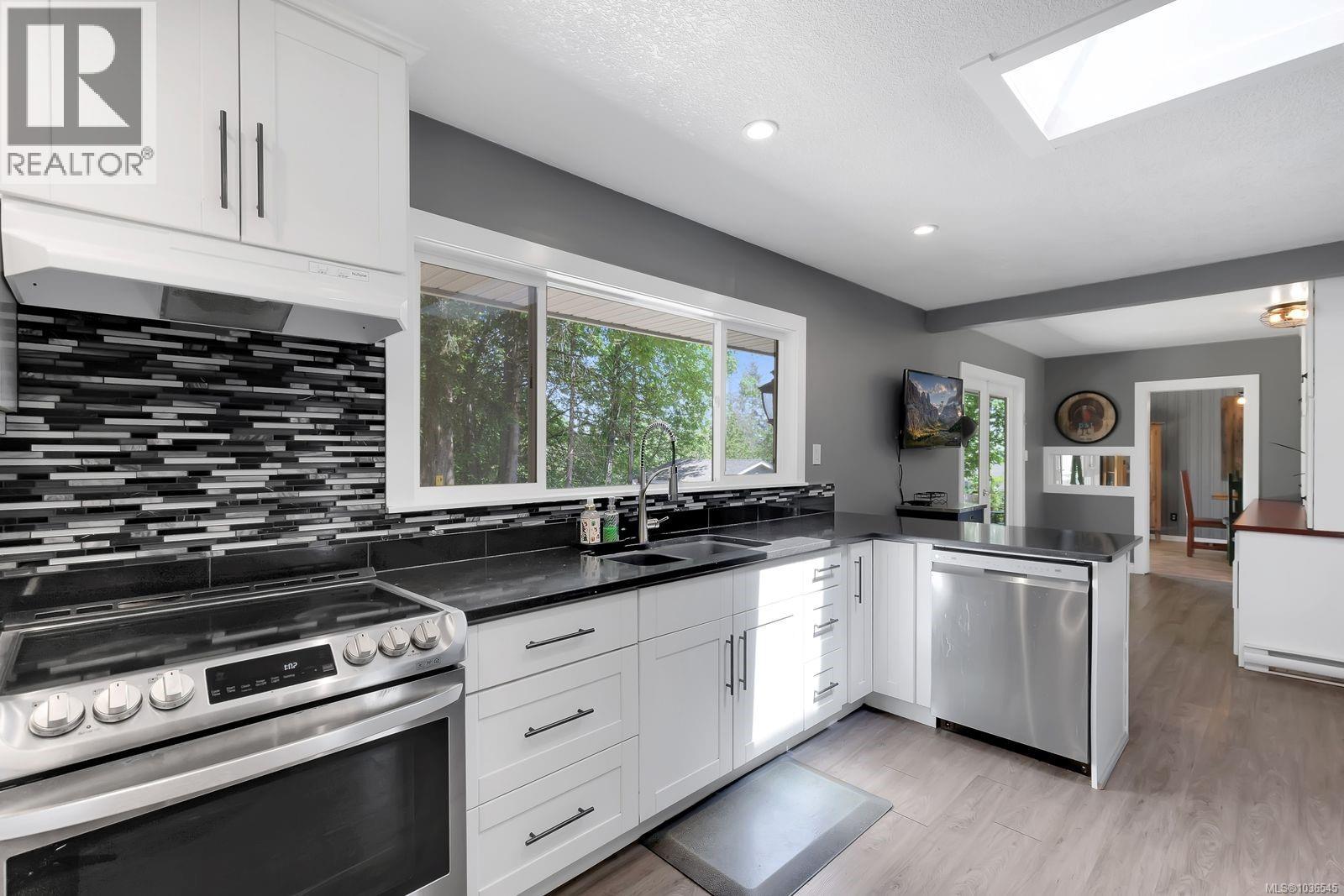 261 Frankies Pl - 13