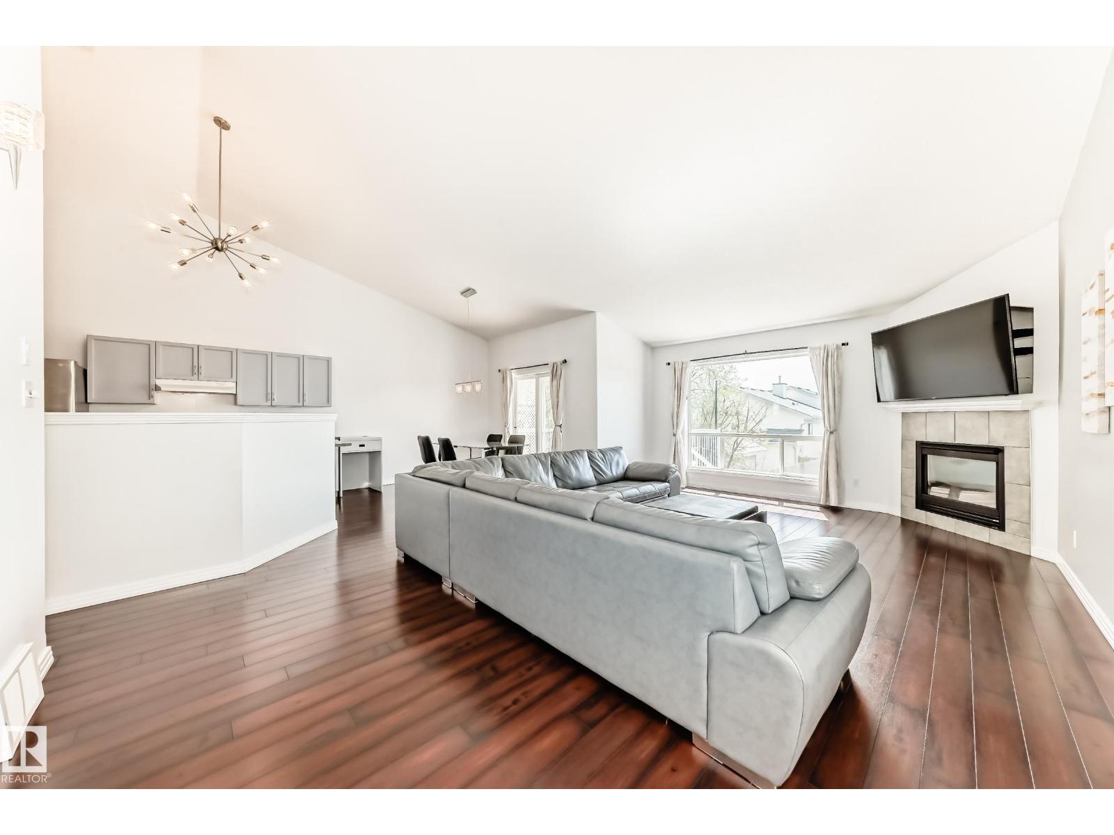 4823 147 AV NW - 8