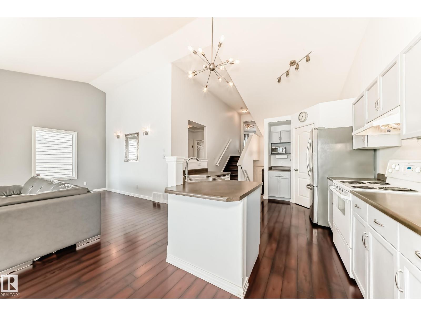 4823 147 AV NW - 11