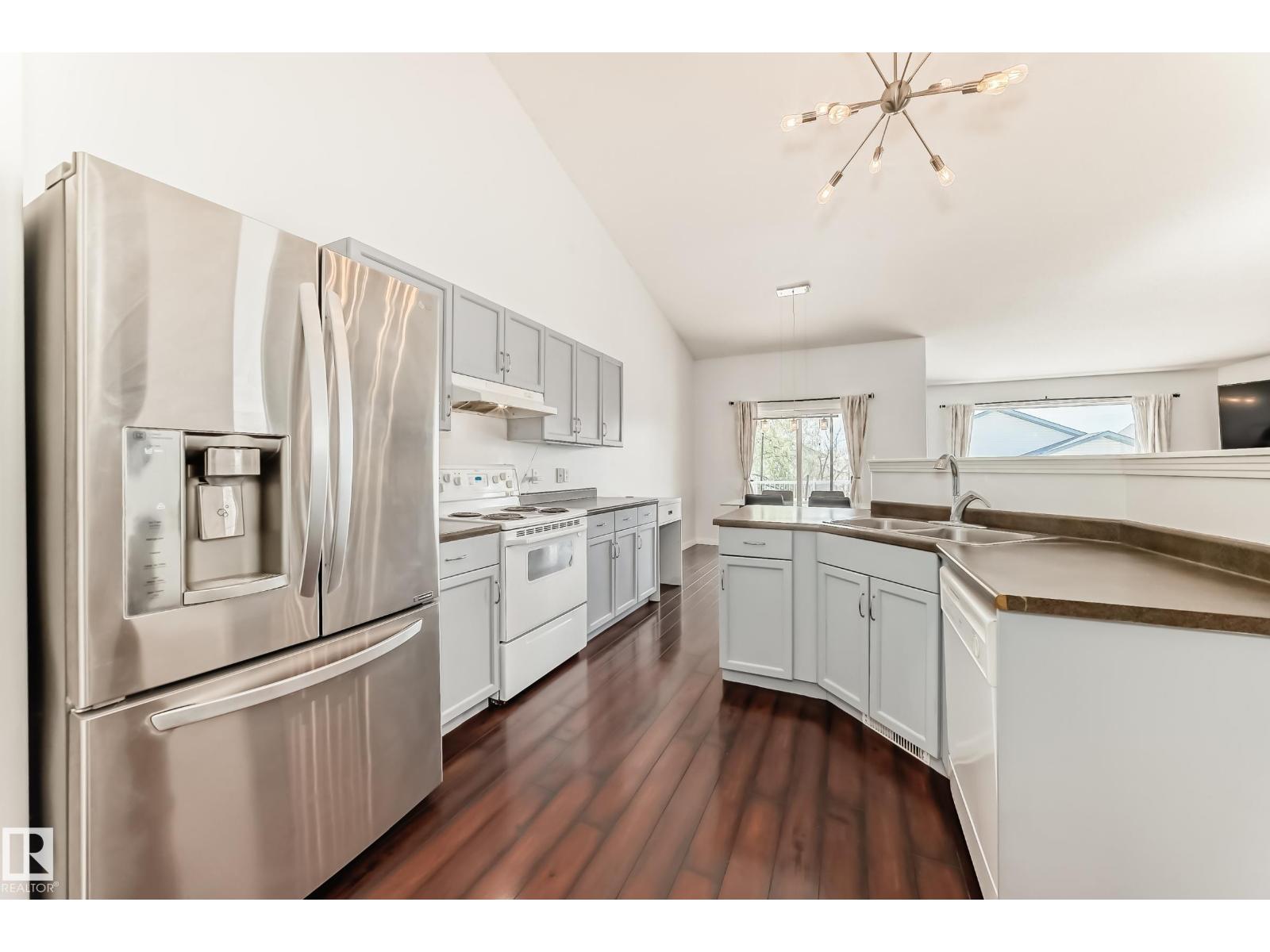 4823 147 AV NW, Edmonton
