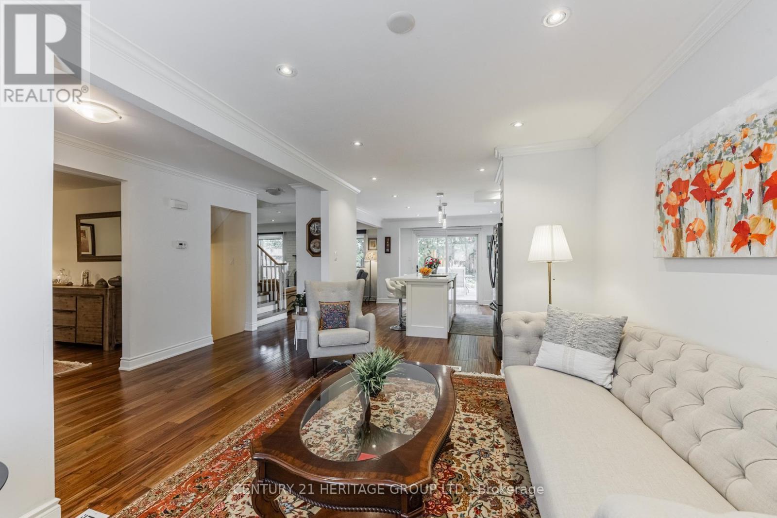 36 HALLMARK COURT - 7