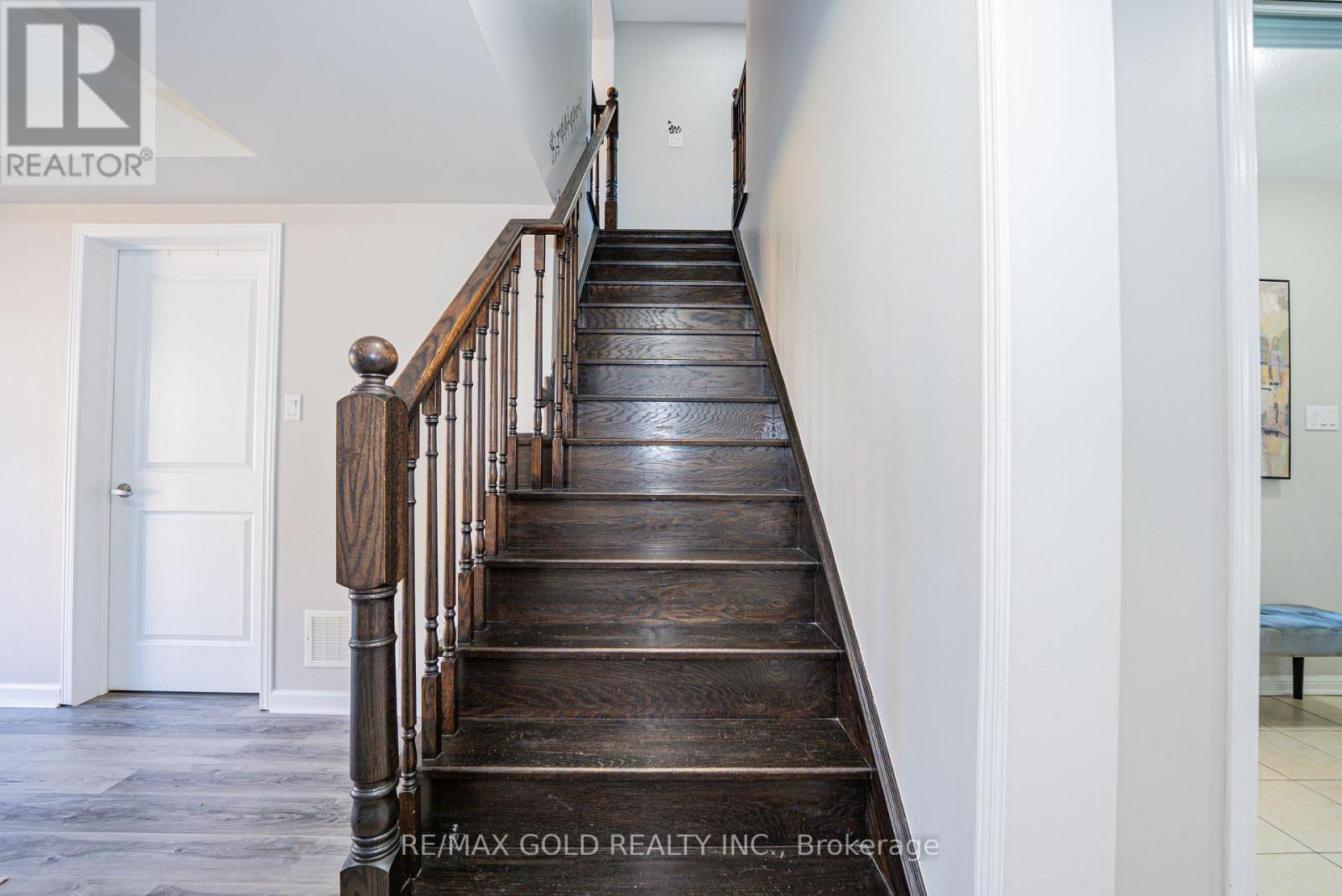 45 ARIEL ROAD - 30