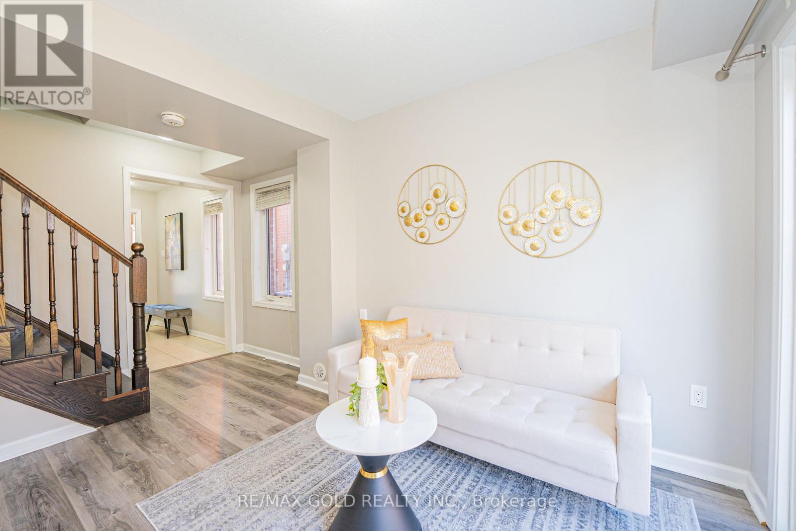 45 ARIEL ROAD - 7