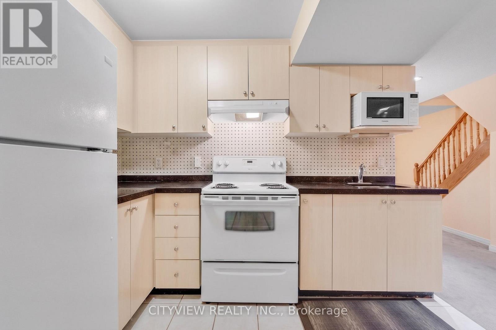 #67 6050 BIDWELL TRAIL - 42