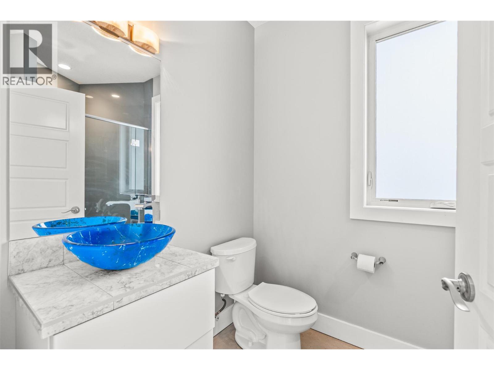 7697 Baker Hogg Road, Vernon