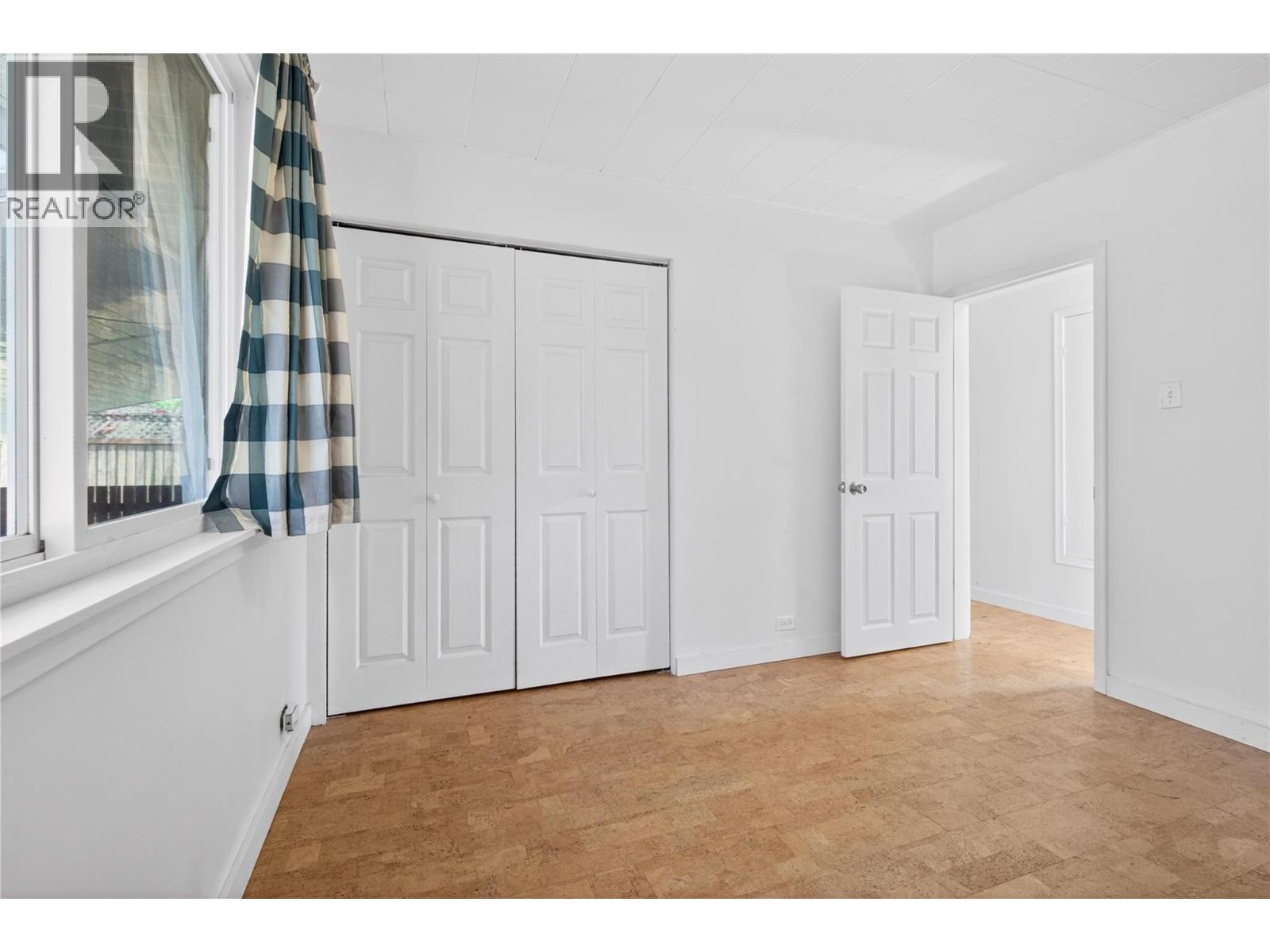 902 Gore Street - 22