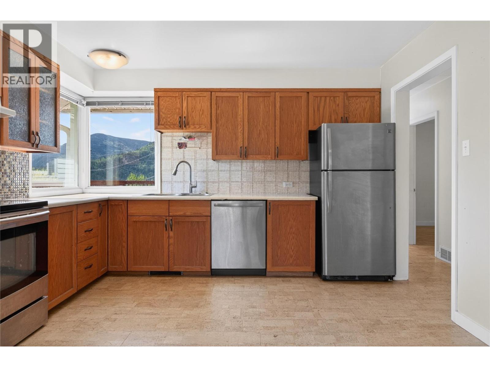 902 Gore Street - 15