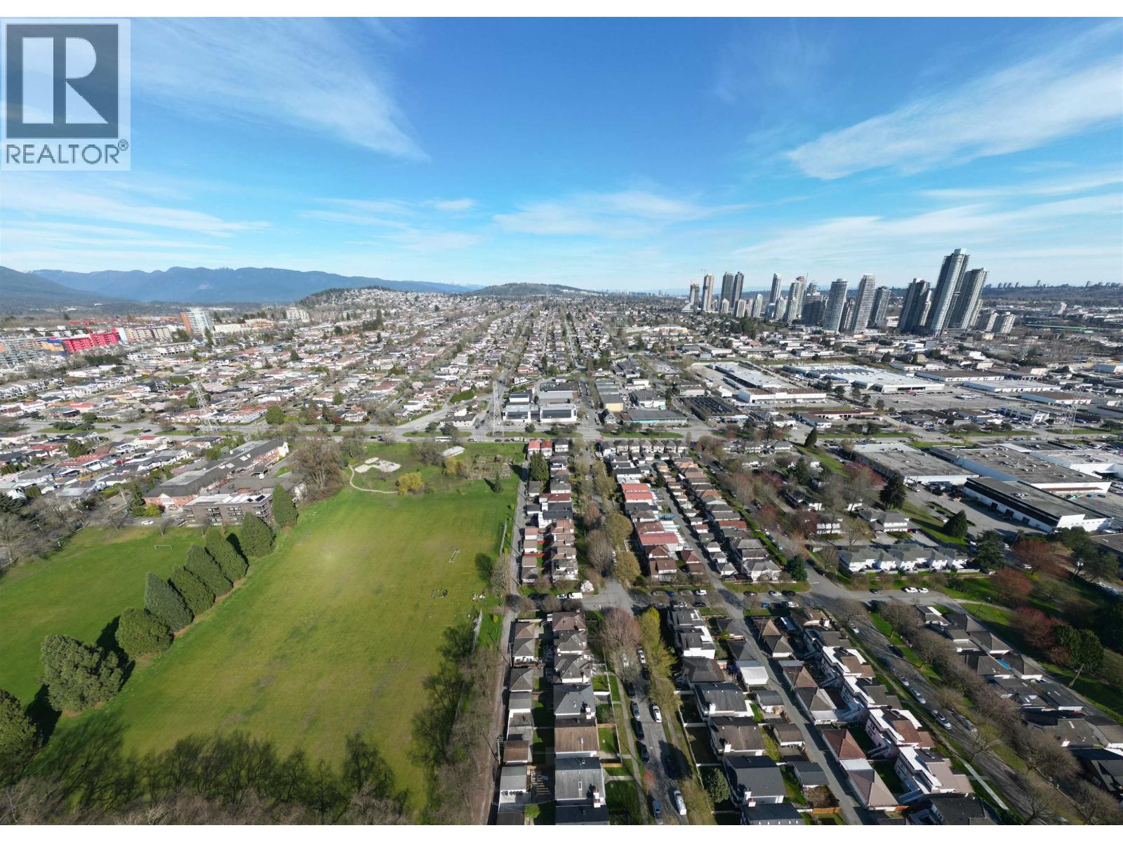 3 Bed, 3 Bath House for Sale in Vancouver – 3523 NAPIER STREET, Vancouver – MLS# R3121217 - Image 29