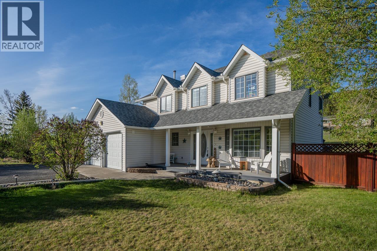 5663 HORSE LAKE ROAD - Image 2