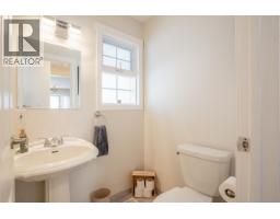 5663 Horse Lake Road, 100 Mile House, BC V0K2E1 Photo 19