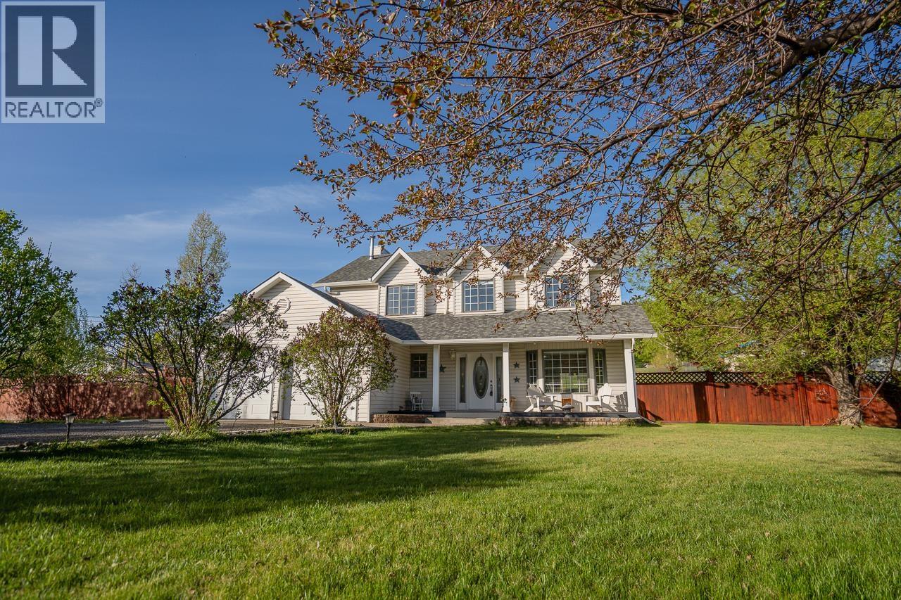 5663 HORSE LAKE ROAD - 40