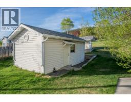 5663 Horse Lake Road, 100 Mile House, BC V0K2E1 Photo 38