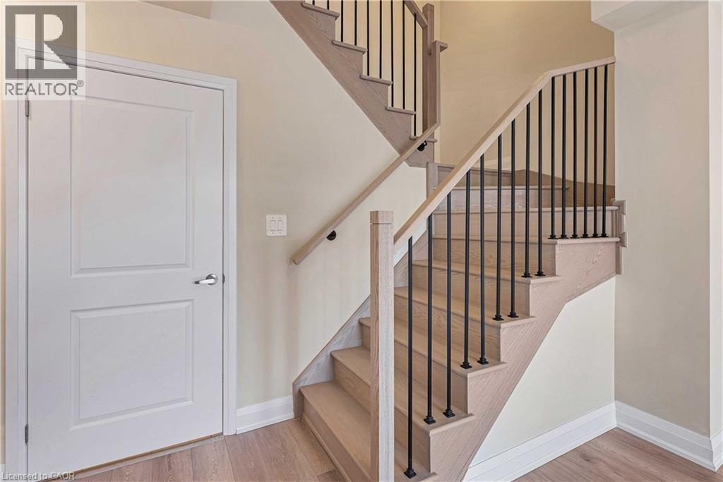 1589 ROSEWAY, Milton, Ontario, L9E1N4 — Photo 10
