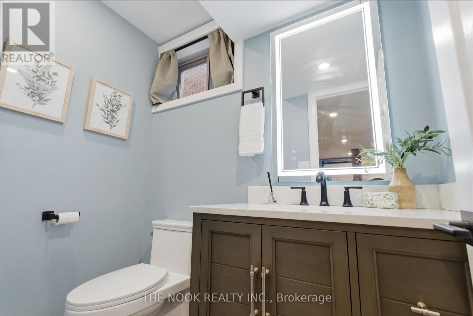 42 DRUMMOND STREET - 34