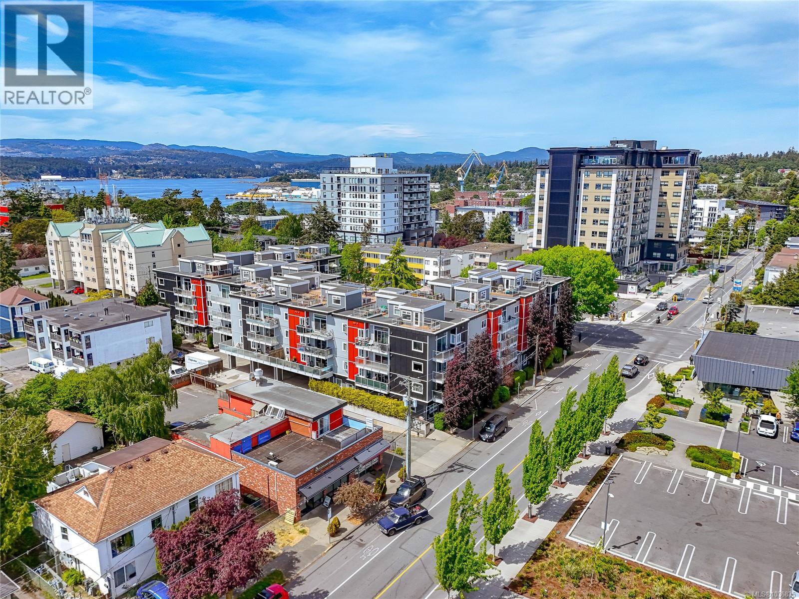 216 1315 Esquimalt Road, Esquimalt