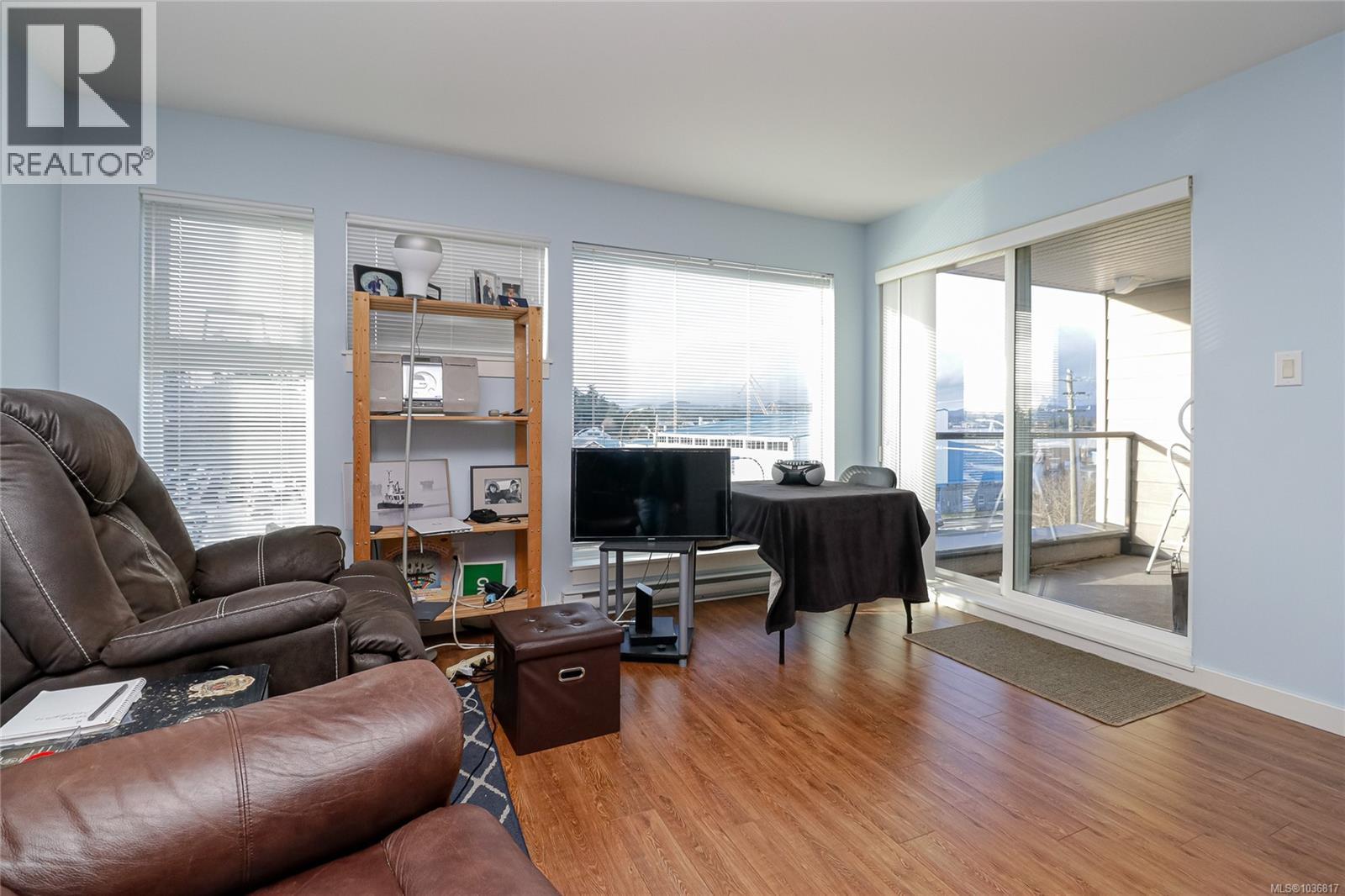 #313 1405 Esquimalt Rd - 6