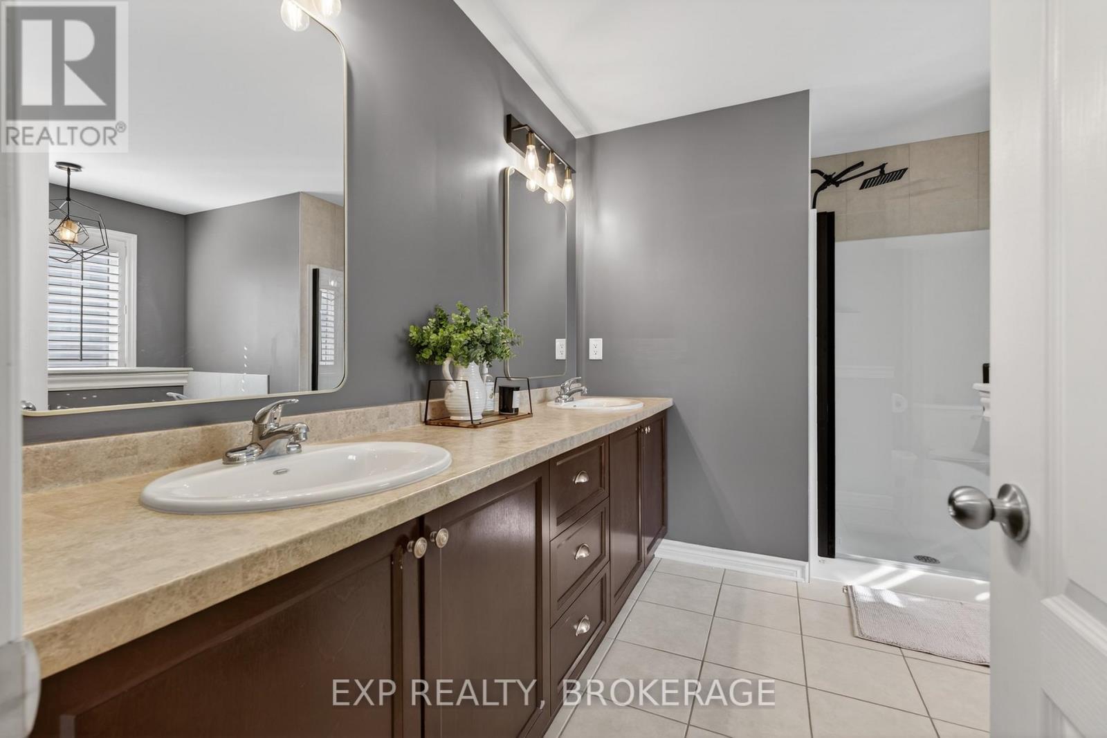1140 ESCALA CRESCENT - 18