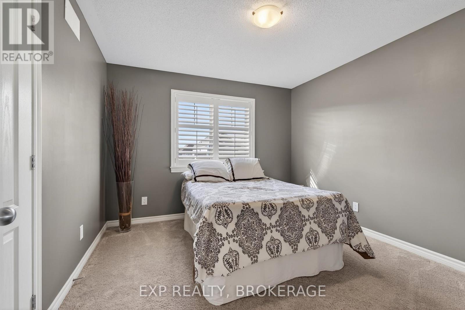 1140 ESCALA CRESCENT - 20