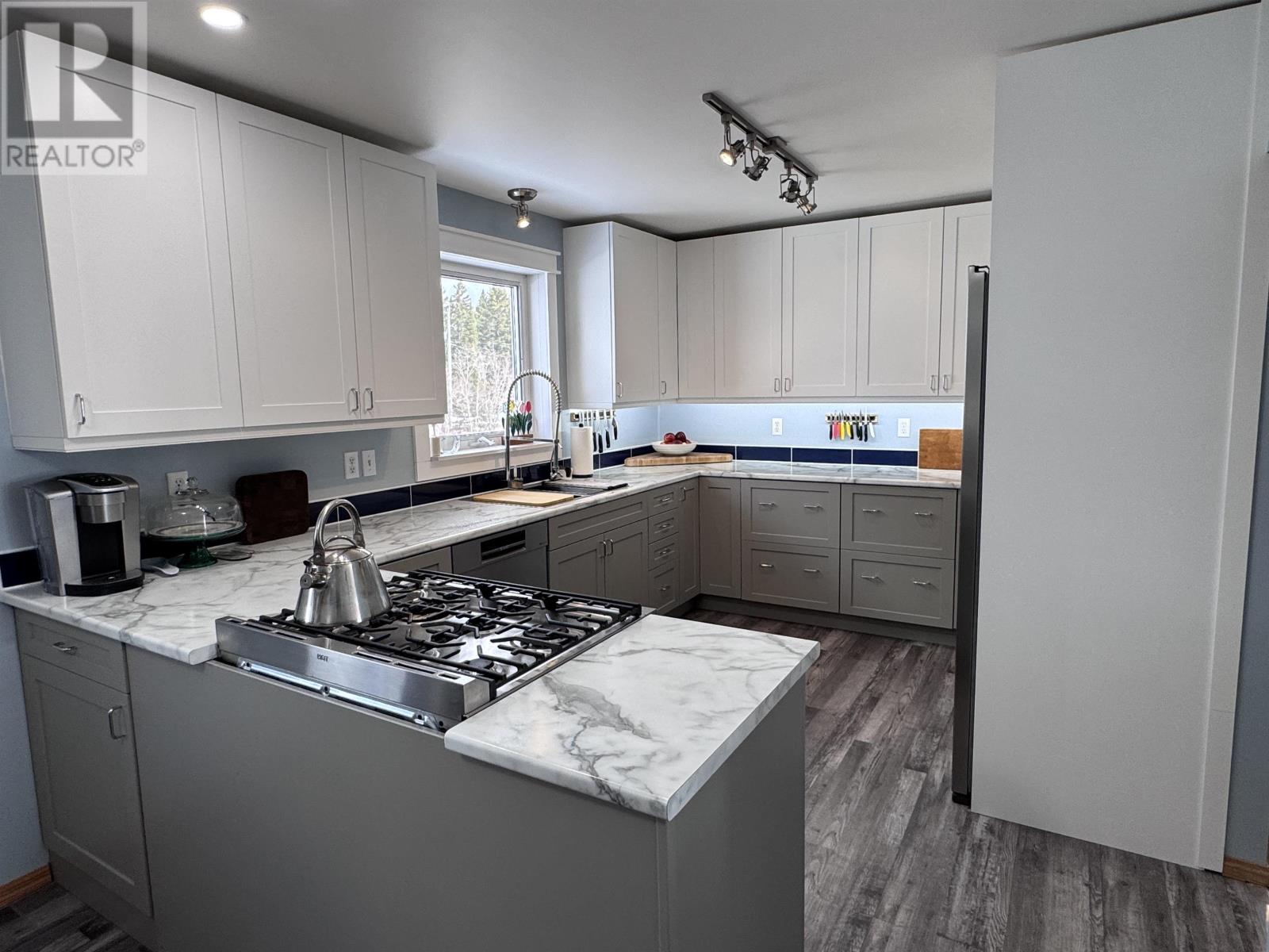 1251 Barnhart RD, EMO, Ontario, P0W1E0 — Photo 24